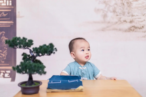 江门宝宝被跳蚤咬了 江门宝宝被跳蚤咬了